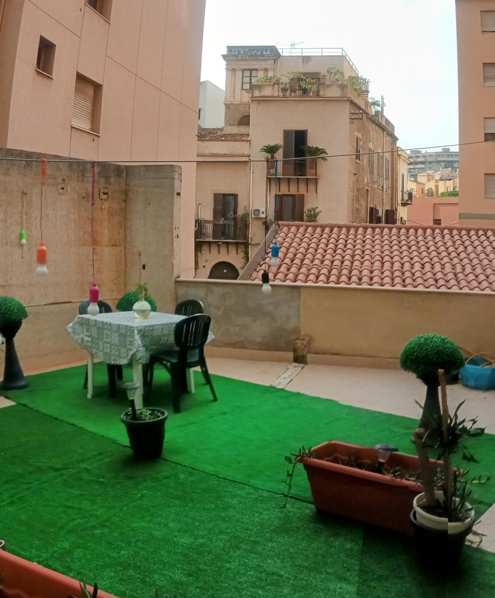 Casa Porto Centro Apartment Palermo Luaran gambar